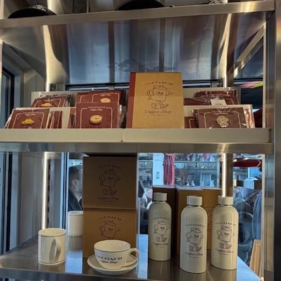 NWT Coach Yellow Taxi Pin - Picture 5 of 6